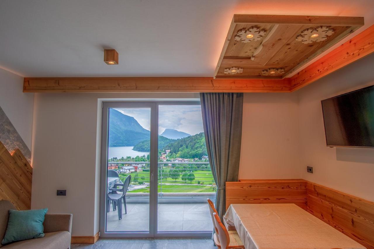 Dolomites Chalet Wolf Molveno Zewnętrze zdjęcie